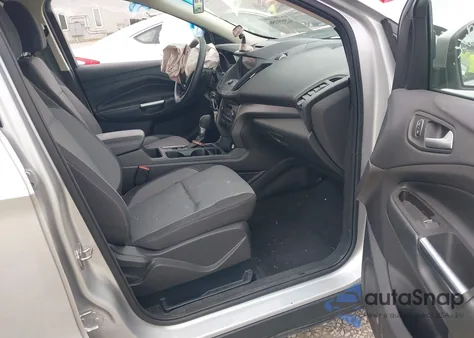 2017 Ford Escape Se z USA, uszkodzony, nr VIN 1FMCU0GD7HUC94202